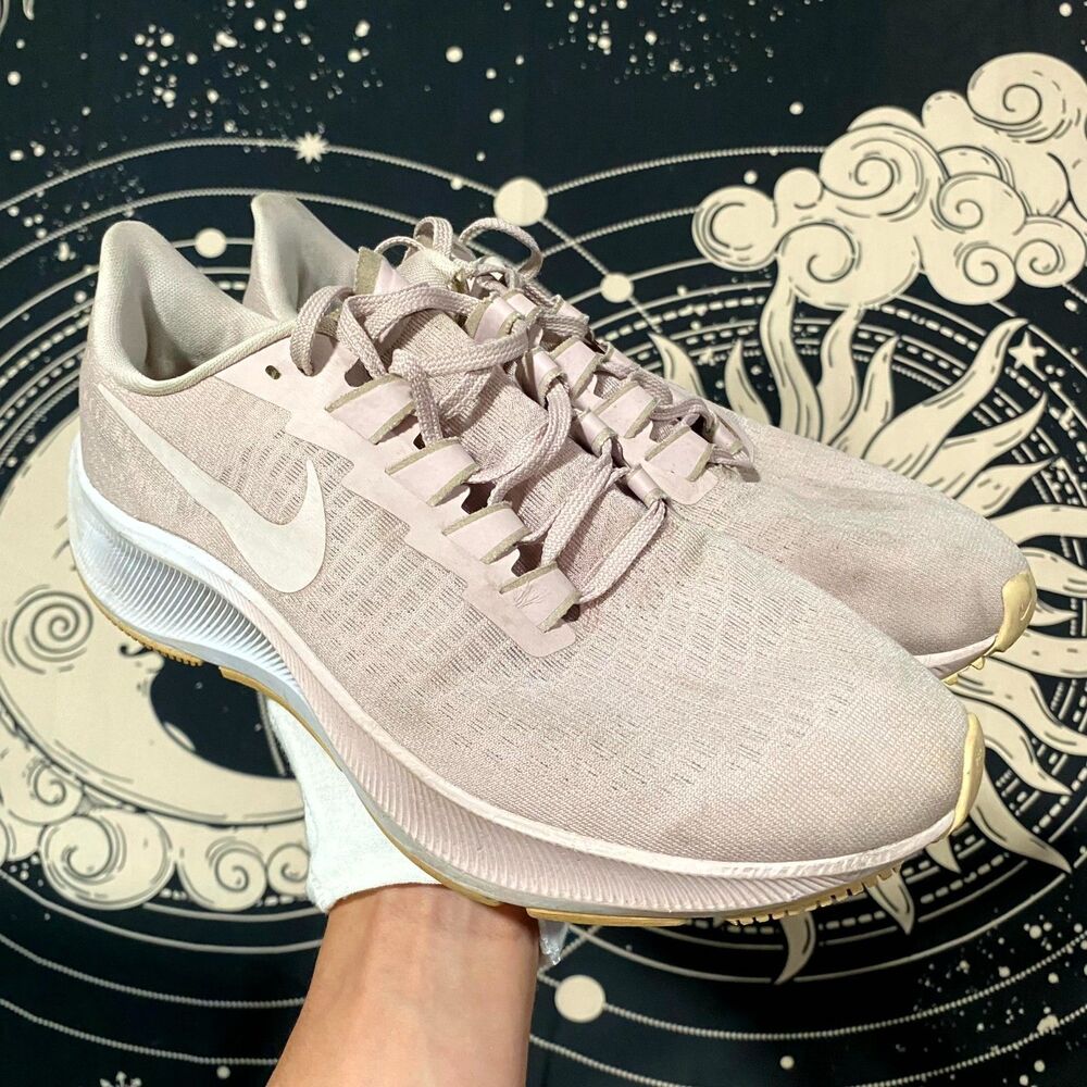 Nike Air Zoom Pegasus 37 BQ9647-601 Athletic Sneaker Women's 10 Pink Synthetic